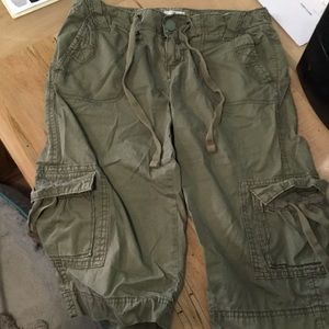 Long cargo American Eagle